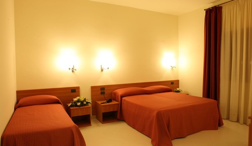 Habitación cuádruple Deluxe