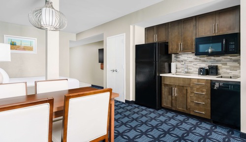 Suite estudio, 1 cama de matrimonio grande, vistas a la ciudad