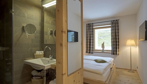 Habitación doble (Palue)