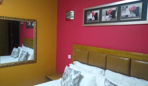 Habitación estándar doble, 1 cama de matrimonio