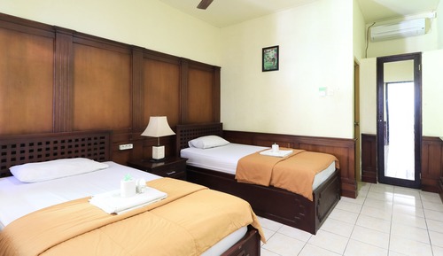 Habitación estándar con 2 camas individuales