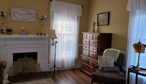 Habitación (The Angel Room)