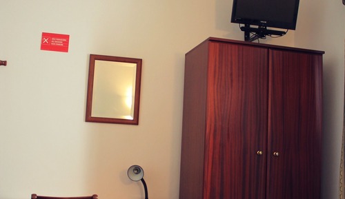 Habitación con 2 camas individuales