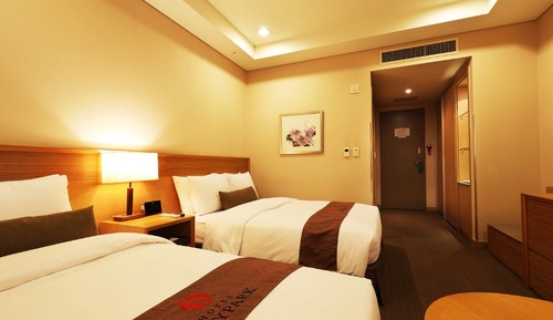 Standard Family Twin Room
