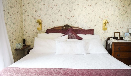 Habitación, 1 cama de matrimonio grande, baño privado