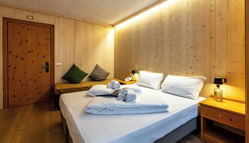 Habitación cuádruple estándar