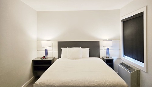 Habitación Deluxe, 1 cama de matrimonio, no fumadores, frigorífico y microondas
