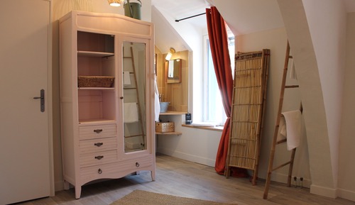 Habitación estándar con 1 cama doble o 2 individuales