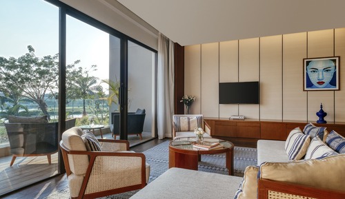 Suite (Awei)