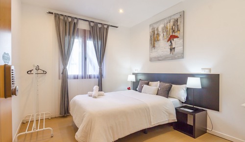 Habitación Confort doble, 1 cama doble, baño compartido