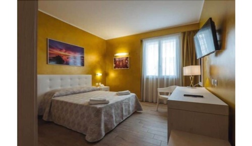 Habitación clásica con 1 cama doble o 2 individuales, 1 habitación