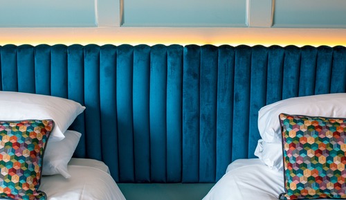 Habitación estándar con 1 cama doble o 2 individuales