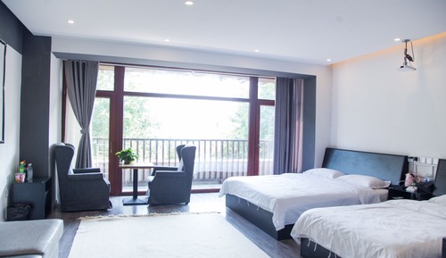 Suite familiar