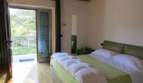 Habitación Confort con 1 cama doble o 2 individuales