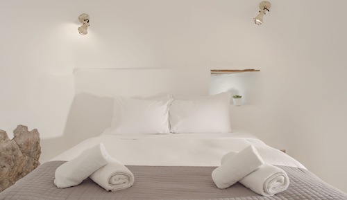 Suite superior (Indoor Plunge Pool, Cave Suite)