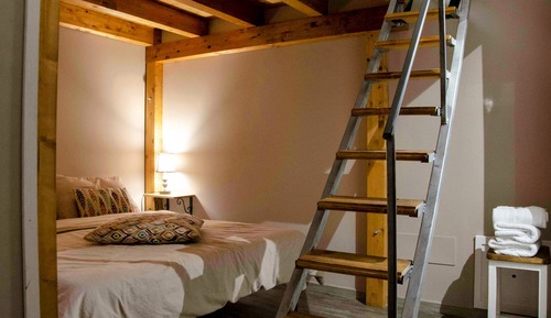Habitación triple Deluxe, 1 cama de matrimonio con sofá cama, entresuelo (2 Adults + 1 Child)