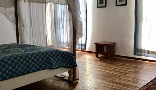 Habitación con 2 camas individuales