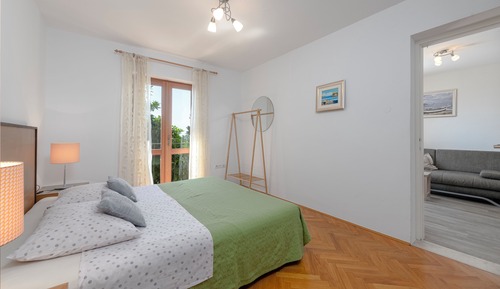 Apartamento, vistas al mar