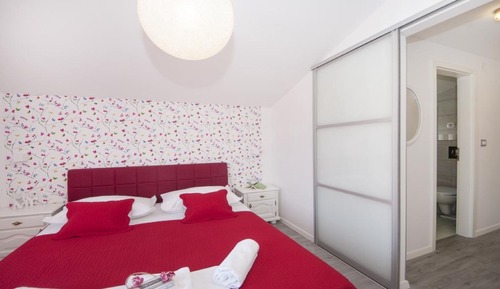 Apartamento (1 Bedroom Apt with Terrace n Sea View)