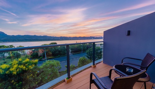 Habitación estándar, 1 cama de matrimonio grande, vistas al río