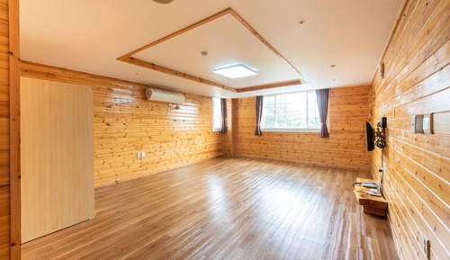 Habitación (Ondol, Group)