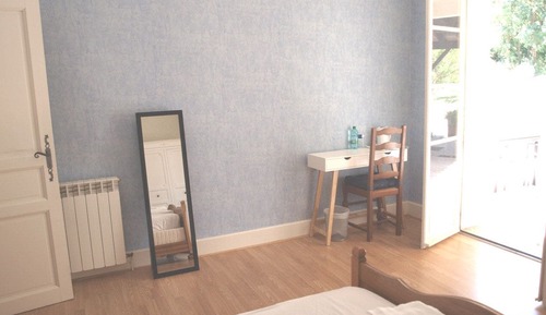 Habitación Confort, vistas al jardín (Chambre Le Cheminard)