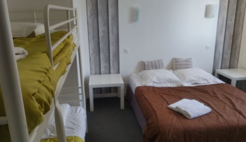 Habitación cuádruple básica (n°9)