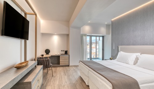 Habitación superior con 1 cama doble o 2 individuales