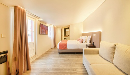 Habitación Premium con 1 cama doble o 2 individuales