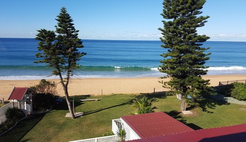 Apartamento panorámico, 2 habitaciones, vistas al mar, frente a la playa (Ocean Vista)