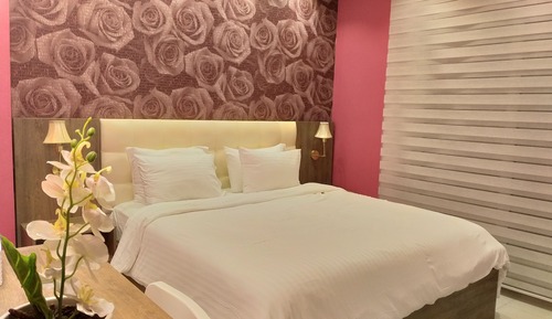 Apartamento Grand, 3 habitaciones, no fumadores, vistas al jardín (CD)