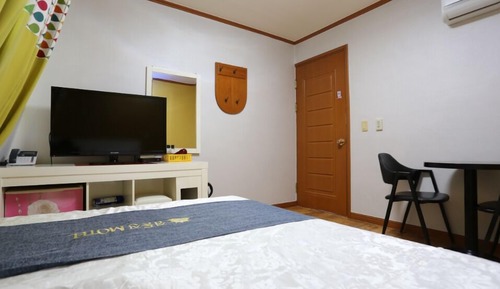 5th Floor, Ocean View