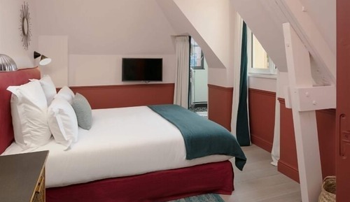 Habitación clásica con 1 cama doble o 2 individuales, 1 habitación, vistas al mar (Main building)