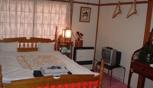 Habitación, no fumadores (Japanese Western, HYOUHEKI)