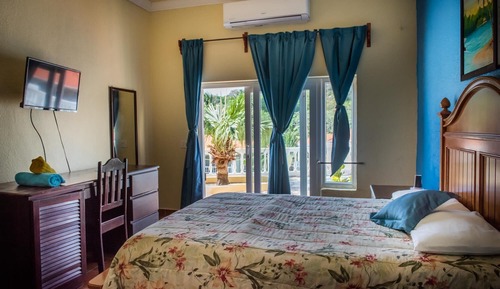 Habitación estándar doble, 1 cama de matrimonio, no fumadores