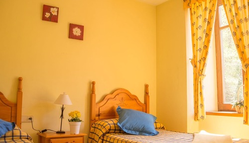 Habitación con 1 cama doble o 2 individuales