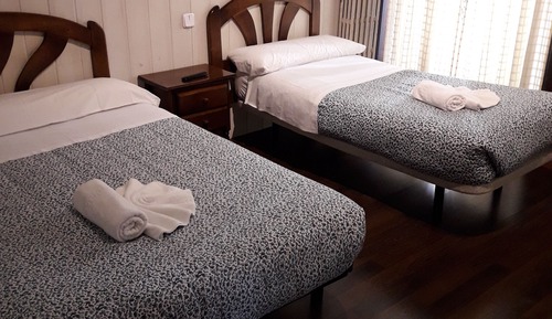 Habitación doble (matrimonial con cama supletoria)