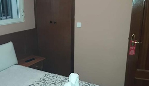 Habitación doble (pequeña)
