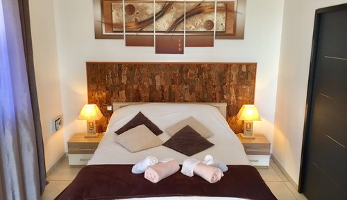 Habitación de lujo doble, 1 cama de matrimonio, accesible para personas con discapacidad (Stella)