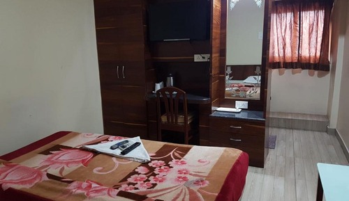Habitación superior, 1 cama de matrimonio, no fumadores