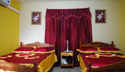 Habitación con 1 cama doble o 2 individuales