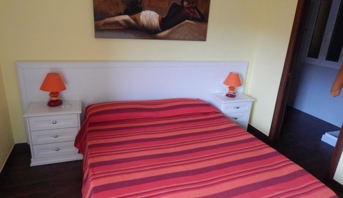 Habitación con 2 camas individuales