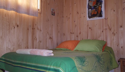 Cabaña familiar, 2 habitaciones, no fumadores, baño privado (3 pax)