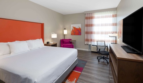 Habitación, 1 cama de matrimonio grande, accesible para personas con discapacidad (Accessible)
