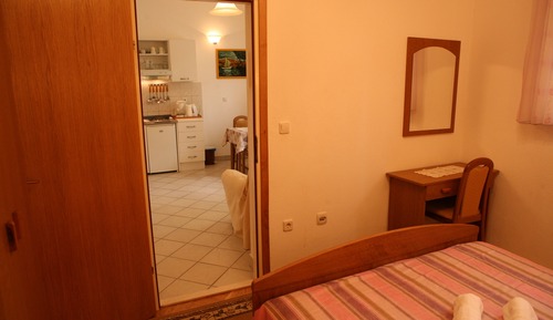 Apartamento, patio, planta baja