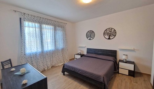 Apartamento Confort, 1 habitación, terraza, vistas a la piscina