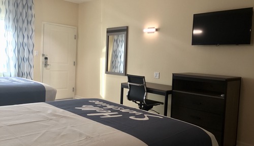 Habitación, 2 camas de matrimonio, no fumadores (Efficiency)