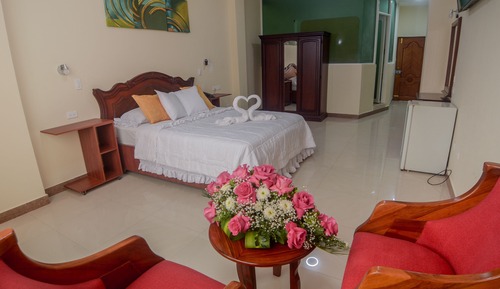 Suite estudio Deluxe, 1 cama de matrimonio grande, bañera de hidromasaje
