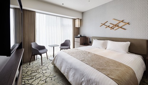 Habitación doble (Moderate, w/ King bed)