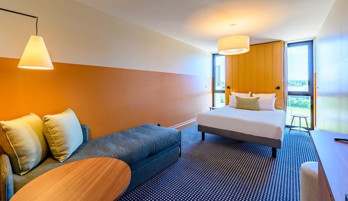 Suite junior, 1 cama de matrimonio con sofá cama